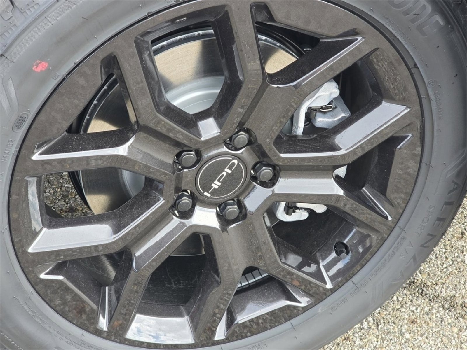 New 2025 Honda Pilot Touring image 14