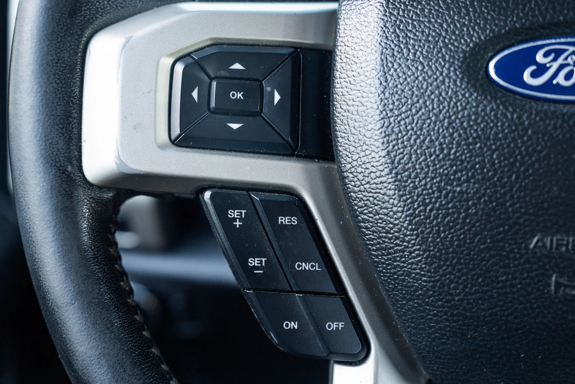 Used 2019 Ford F150 Lariat AWD/4WD image 29