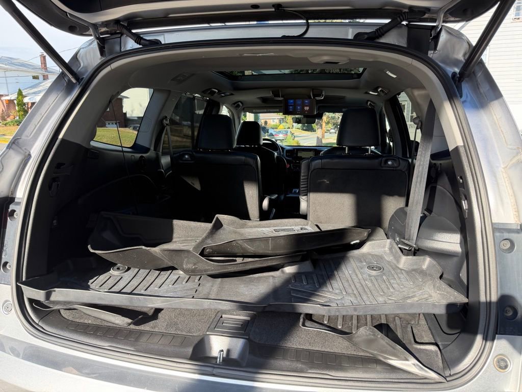 Used 2019 Honda Pilot Elite image 33