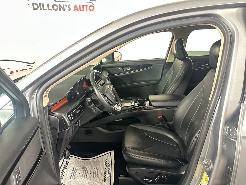 Used 2022 Lincoln Nautilus Reserve AWD/4WD image 18