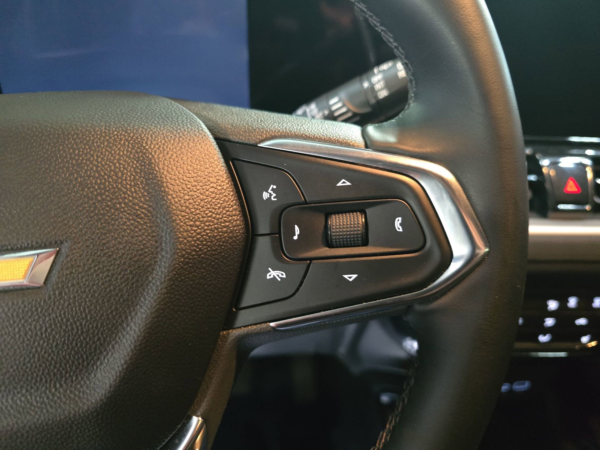 Used 2024 Chevrolet TrailBlazer LT w/ LT Cold Weather Package FWD image 18