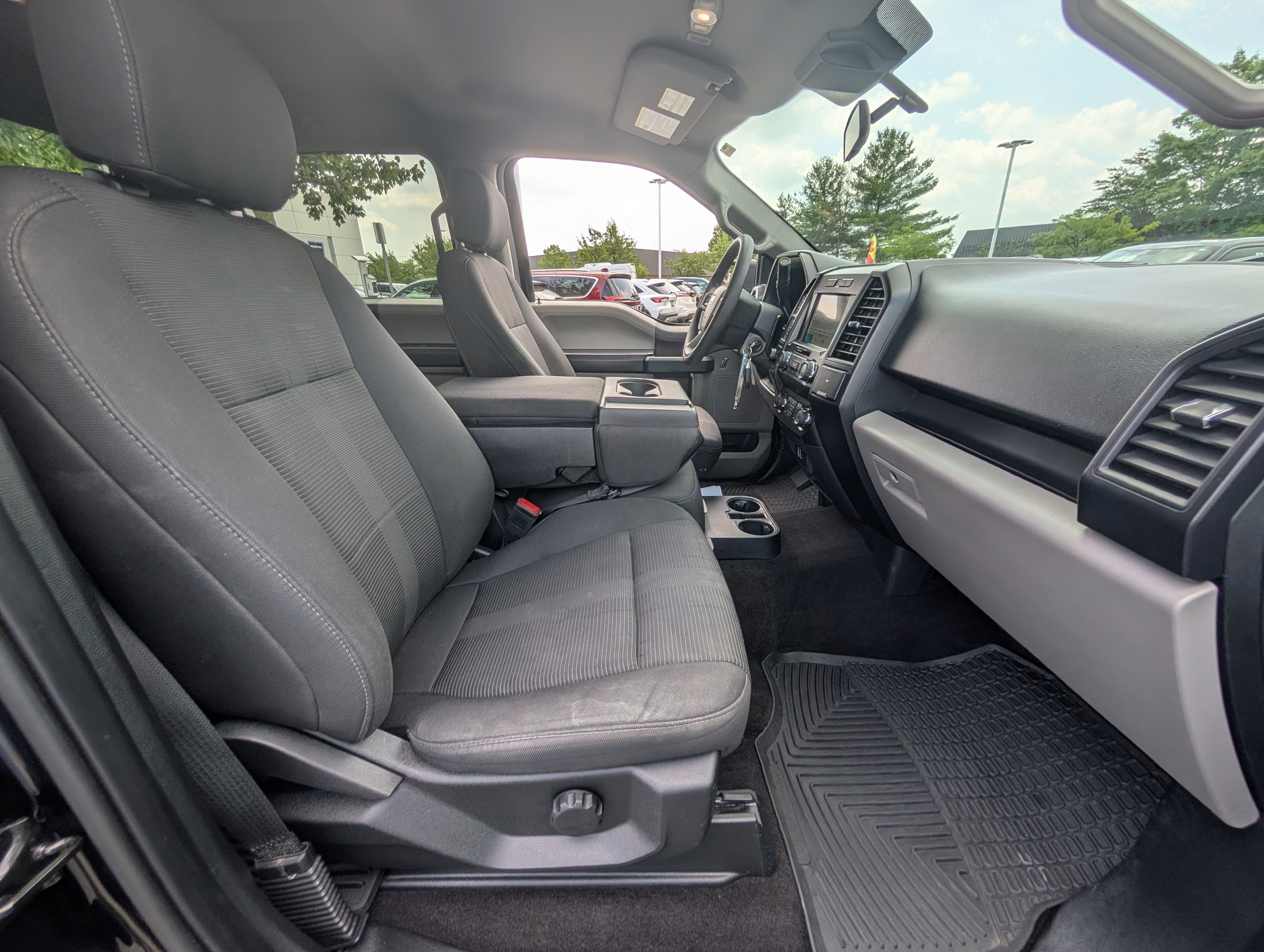 Used 2019 Ford F150 XL w/ Equipment Group 101A Mid AWD/4WD image 10