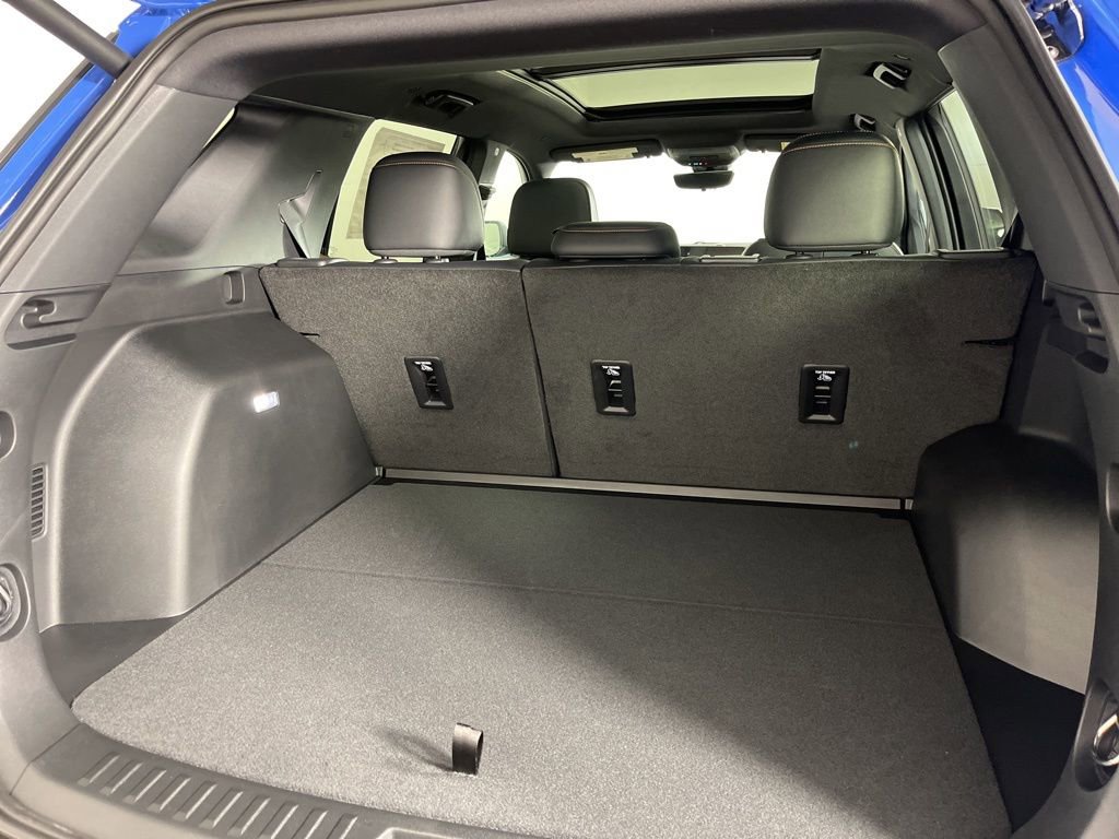 New 2026 Chevrolet Equinox ACTIV w/ Safety and Technology Package image 20