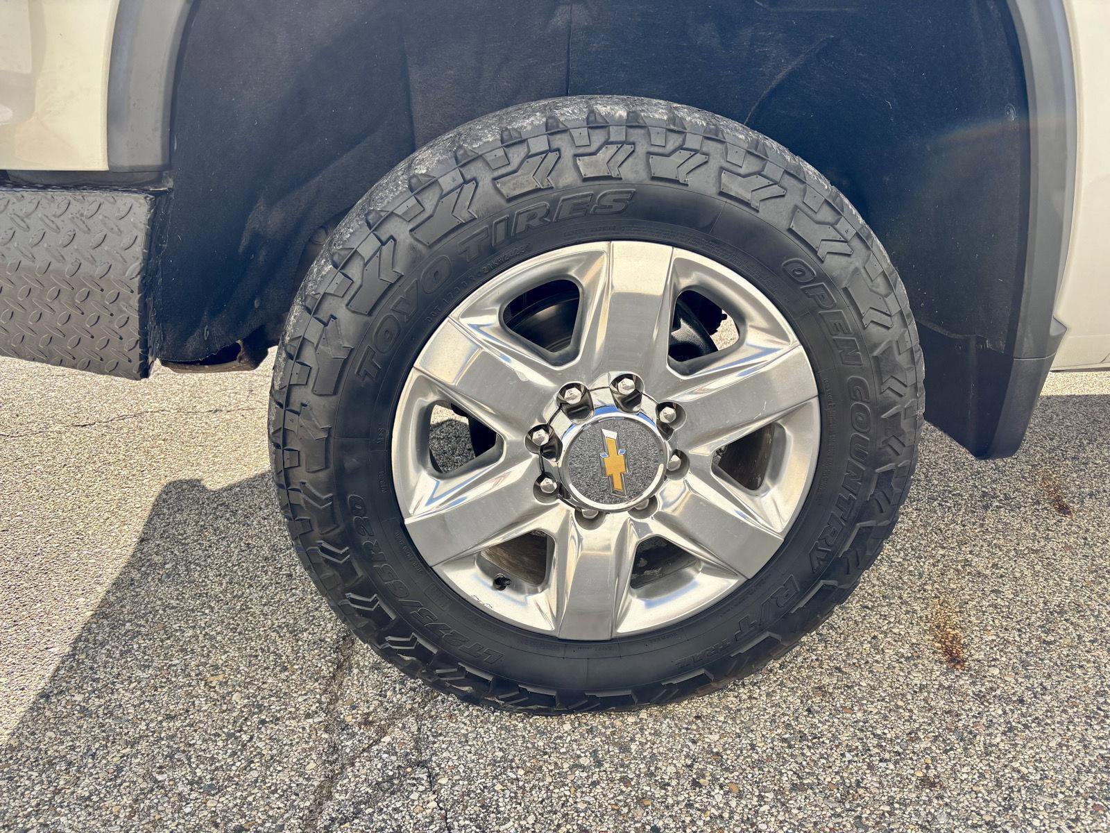 Used 2022 Chevrolet Silverado 3500 LTZ w/ LTZ Premium Texas Edition image 36