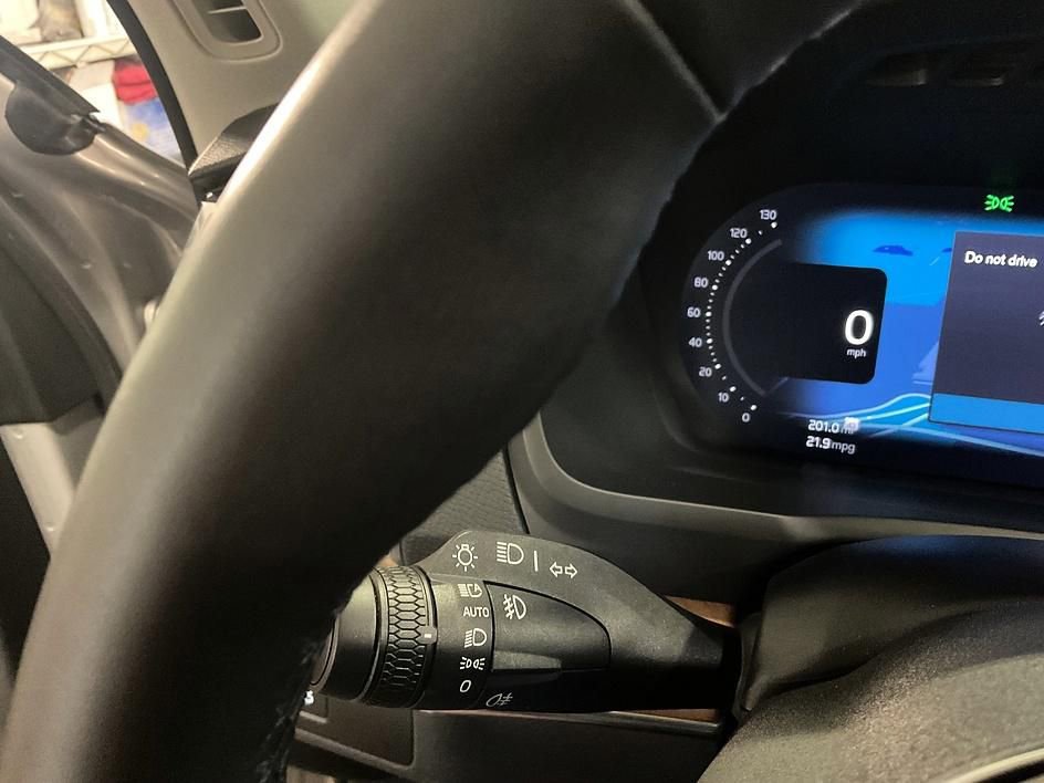 Used 2025 Volvo XC90 B6 Plus AWD/4WD image 6