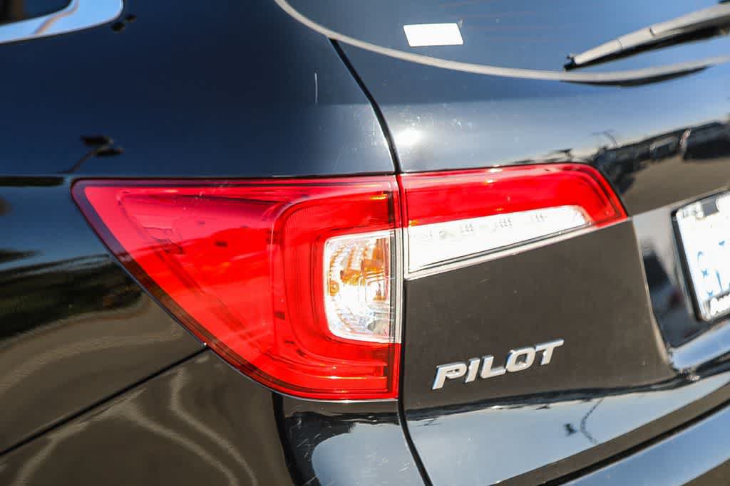 Used 2021 Honda Pilot Special Edition image 8