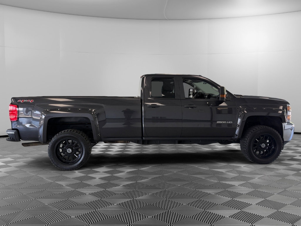 Used 2015 Chevrolet Silverado 2500 W/T w/ WT Convenience Package AWD/4WD image 9