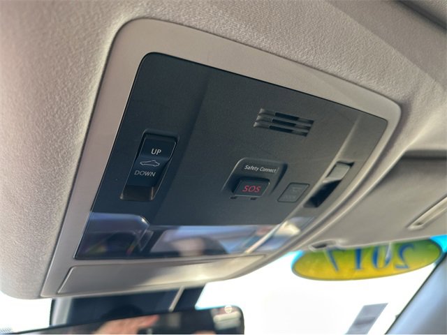 Used 2017 Lexus RX 450h AWD image 15