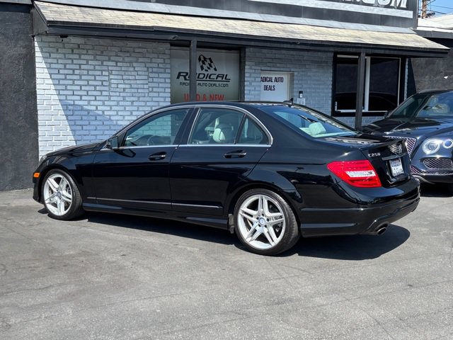 Used 2014 Mercedes-Benz C 250 Sedan image 25