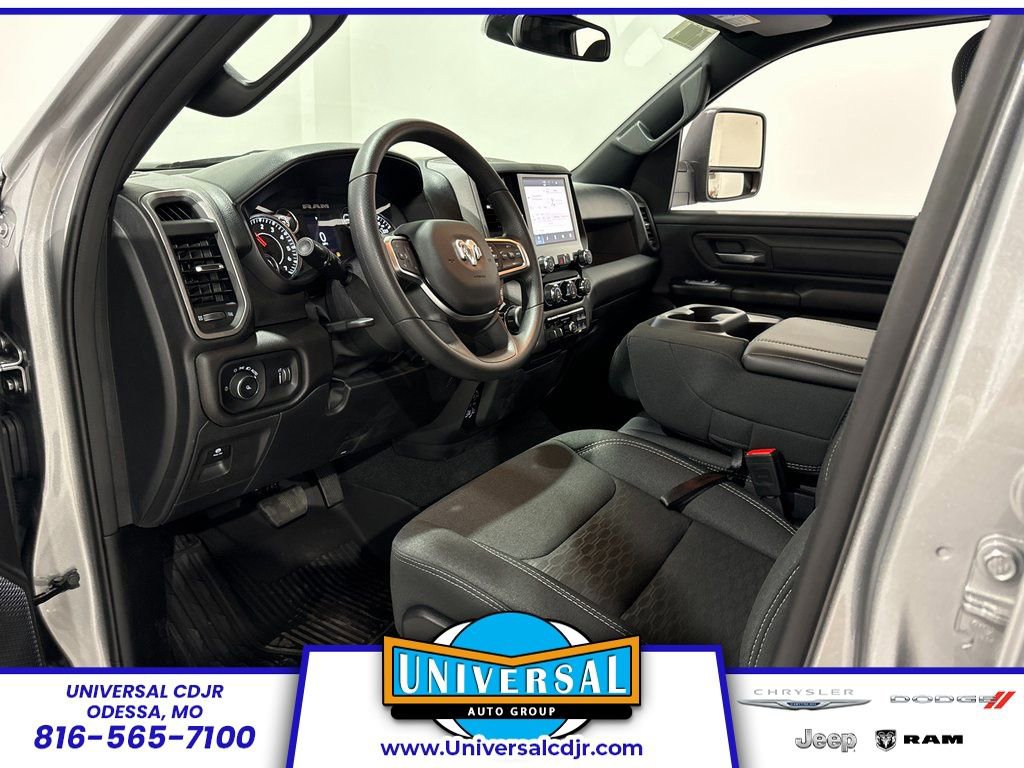 New 2025 RAM 1500 Tradesman AWD/4WD image 17
