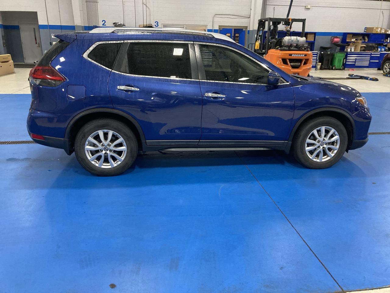 Used 2019 Nissan Rogue S w/ Special Edition Package FWD image 8