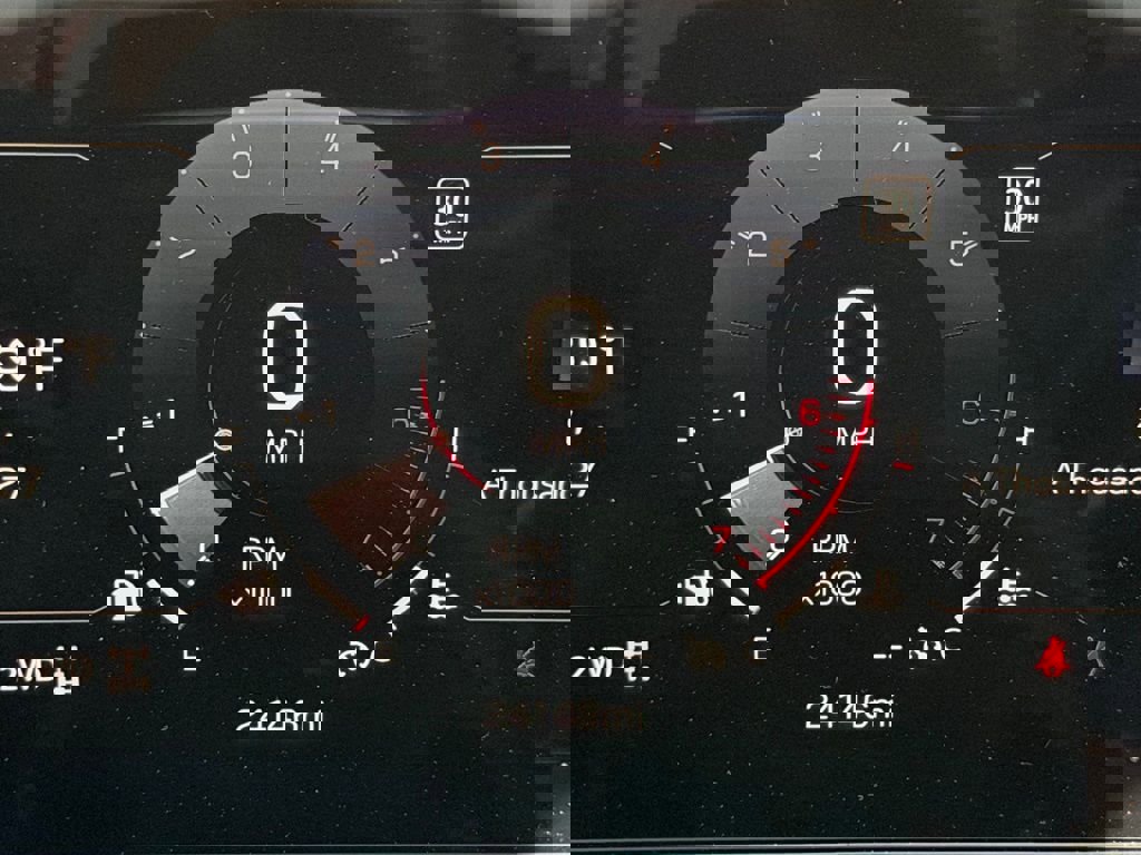 Used 2025 GMC Yukon Elevation w/ Elevation Premium Package image 35