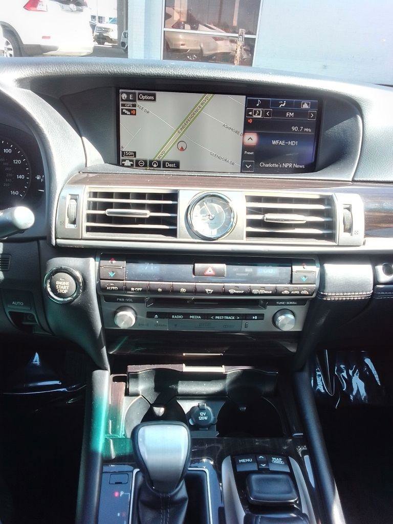 Used 2015 Lexus LS 460 Luxury Sedan w/ Comfort Package image 9
