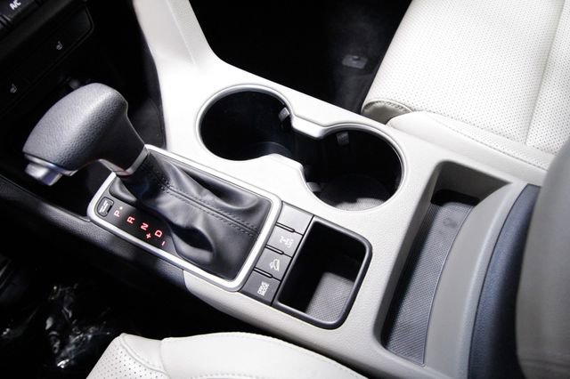 Used 2022 Kia Sportage Nightfall Edition image 27