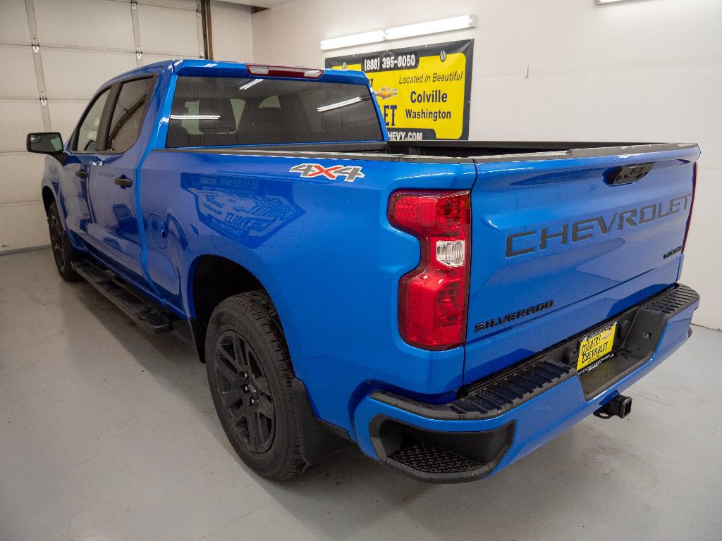 New 2025 Chevrolet Silverado 1500 Custom w/ LPO, Dark Essentials Package image 7