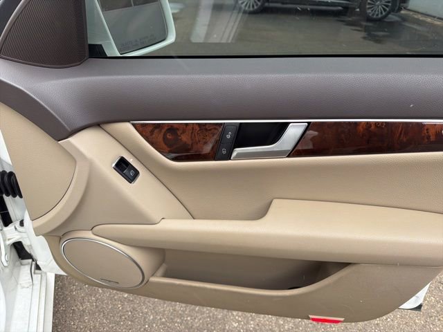 Used 2014 Mercedes-Benz C 300 4MATIC Sedan image 36