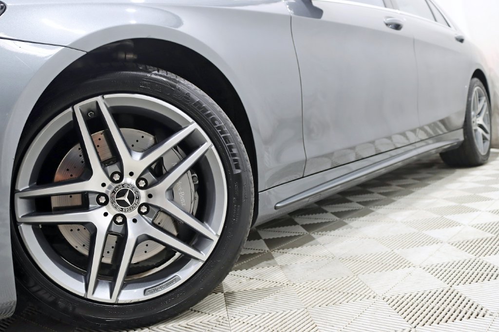 Used 2019 Mercedes-Benz S 560 4MATIC Sedan image 5