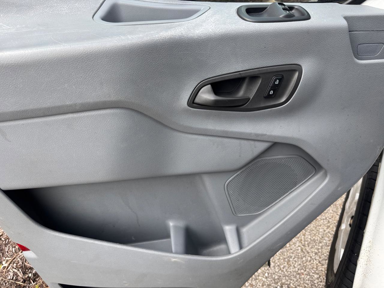 Used 2018 Ford Transit 250 130 Low Roof w/ Exterior Upgrade Package image 18