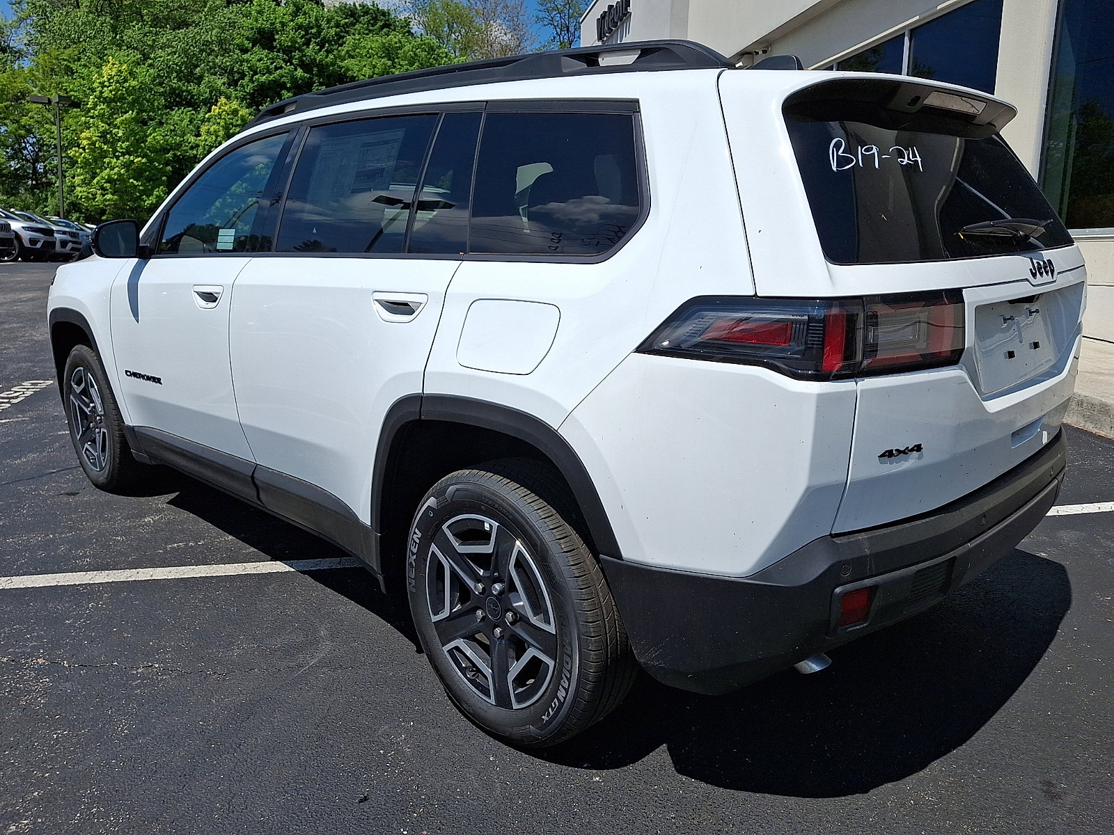 New 2026 Jeep Cherokee Limited AWD/4WD image 4