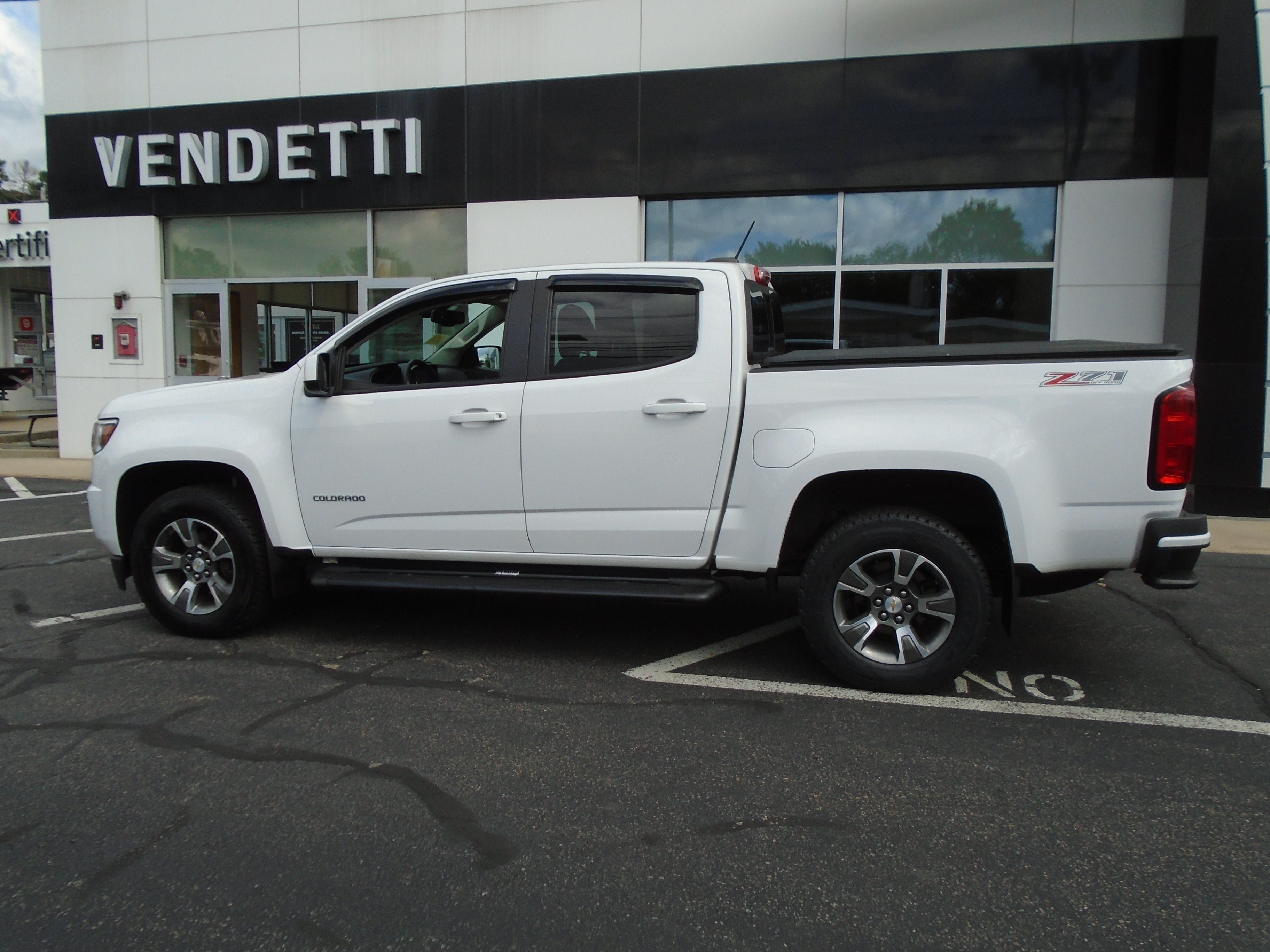 Certified 2019 Chevrolet Colorado Z71 AWD/4WD image 10
