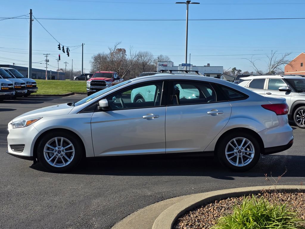 Used 2018 Ford Focus SE image 8