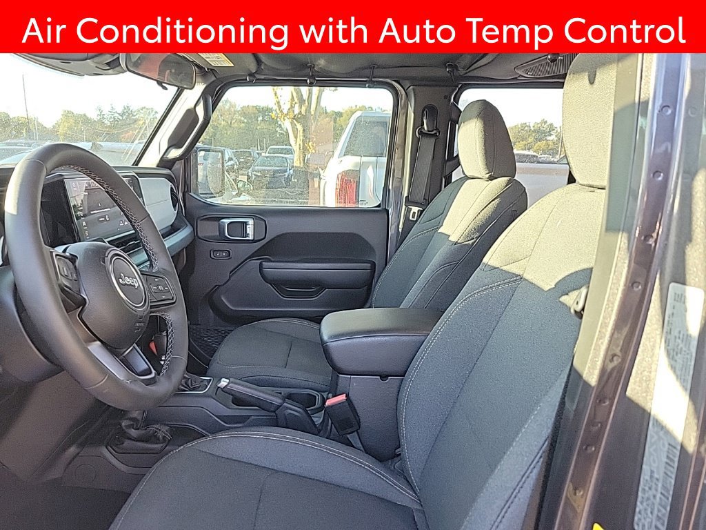 Used 2026 Jeep Wrangler Unlimited Sport AWD/4WD image 6