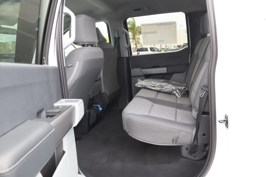New 2027 Ford F250 XL w/ Tremor Off-Road Package AWD/4WD image 28