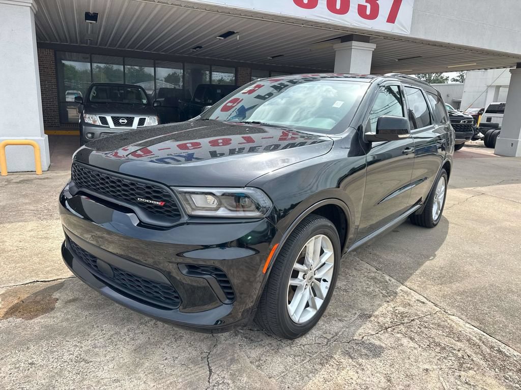 Used 2024 Dodge Durango GT RWD image 2