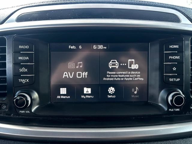 Used 2020 Kia Sorento LX image 14