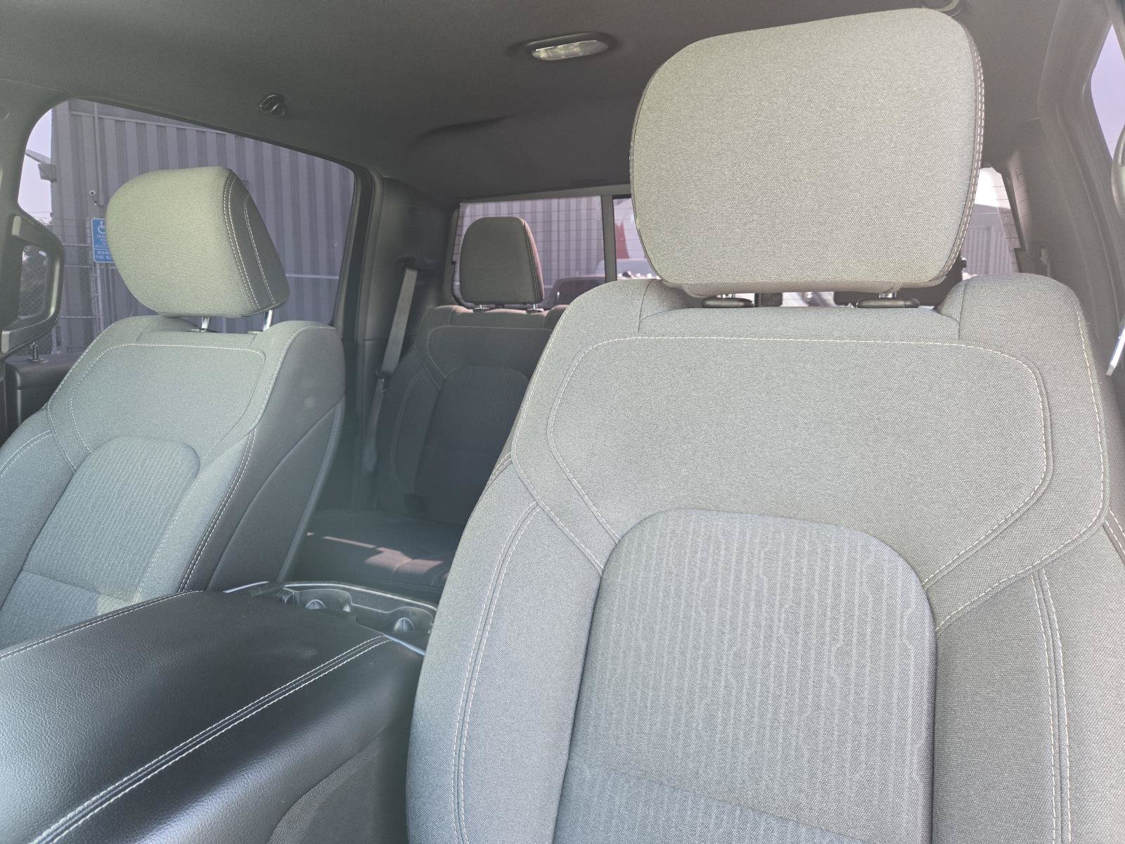 Used 2022 RAM 1500 Big Horn AWD/4WD image 24