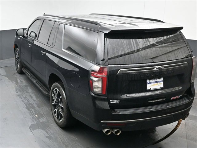 Used 2022 Chevrolet Suburban RST w/ Sport Performance Package image 44