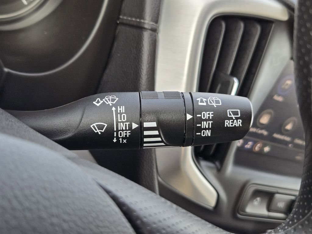 Used 2024 GMC Terrain SLE w/ Fleet Convenience Package image 28