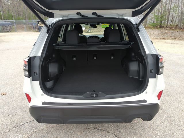 Certified 2025 Subaru Forester Premium AWD/4WD image 31