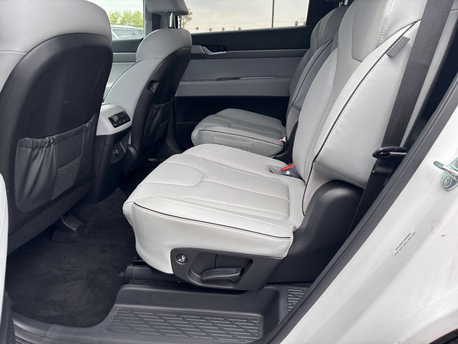 Used 2025 Hyundai Palisade SEL AWD/4WD image 29