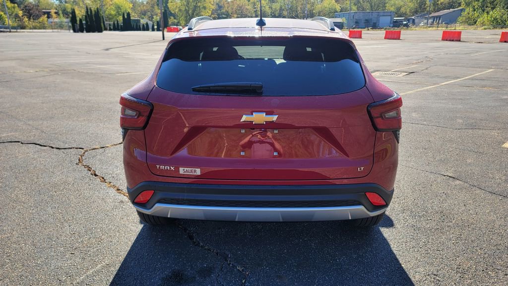 New 2026 Chevrolet Trax LT image 10