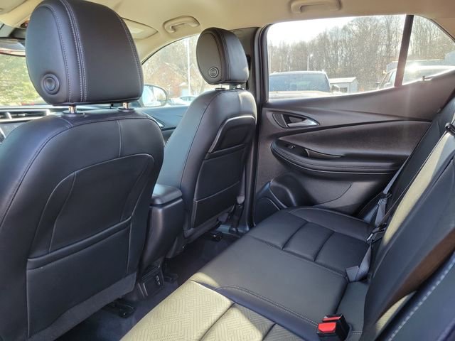 Used 2021 Buick Encore GX Essence image 22
