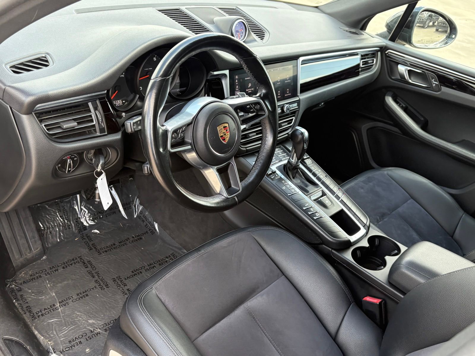 Used 2020 Porsche Macan image 16