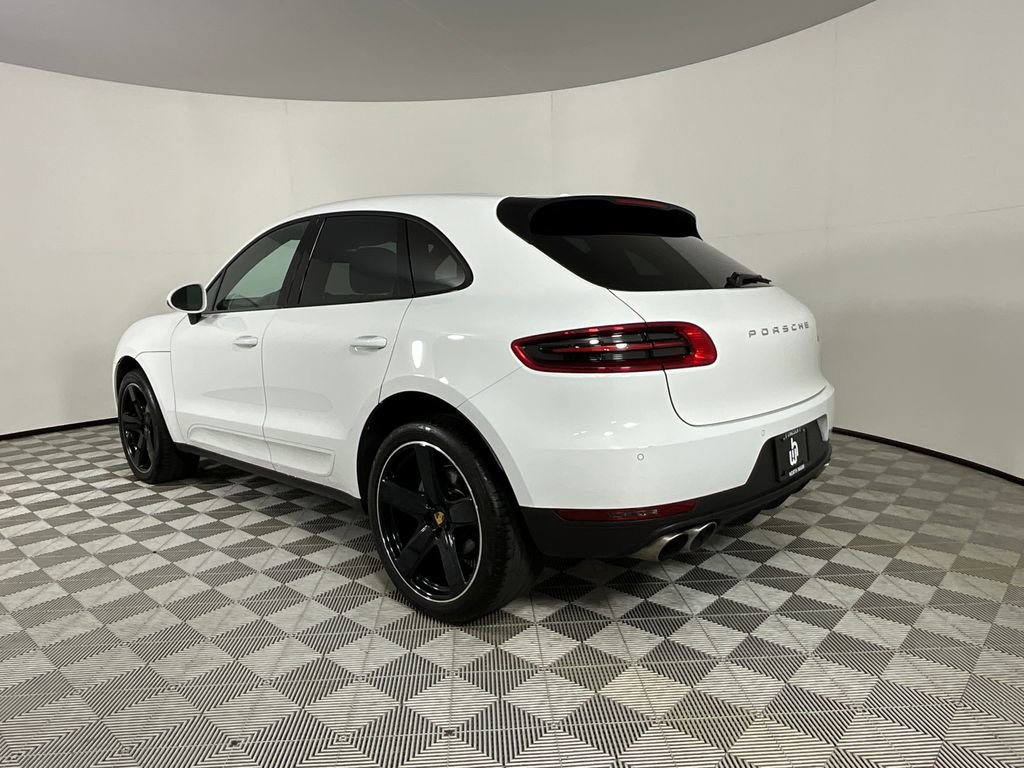 Used 2017 Porsche Macan S image 3