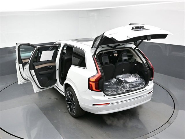 New 2026 Volvo XC90 B6 Plus image 53