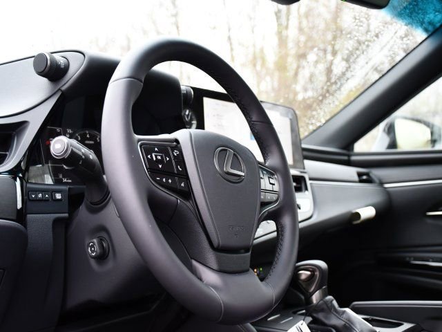 New 2025 Lexus ES 350 w/ Premium Package image 11
