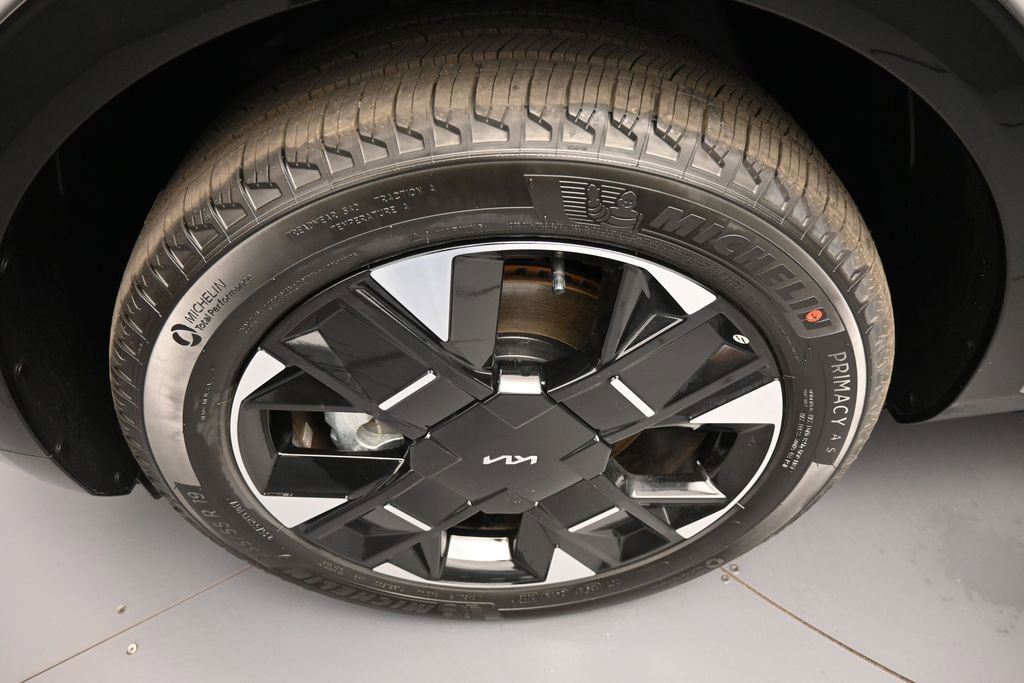 New 2026 Kia Sportage SX FWD image 14