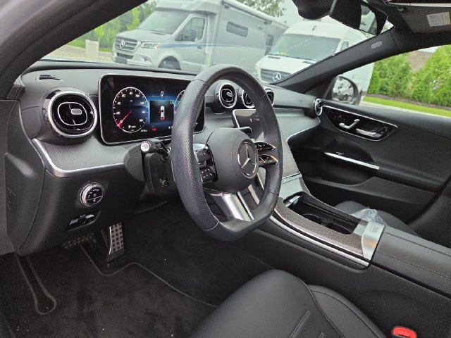 Used 2023 Mercedes-Benz C 300 4MATIC Sedan image 24
