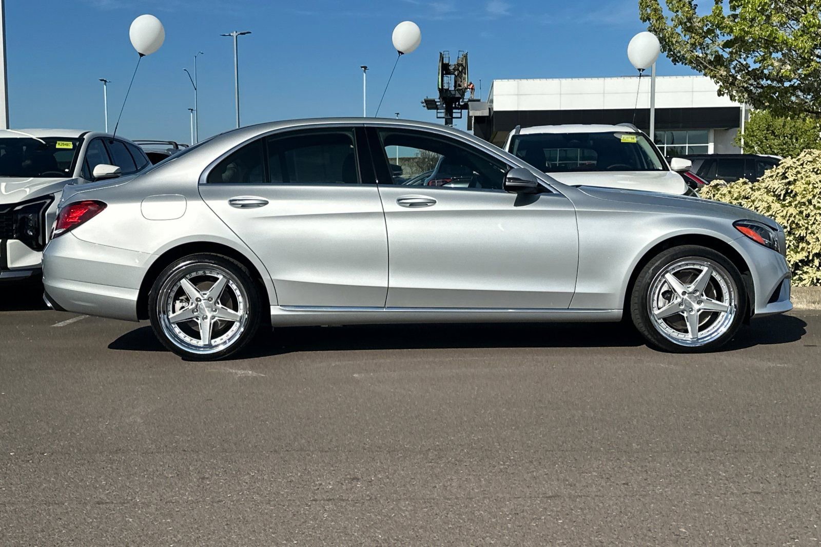 Used 2019 Mercedes-Benz C 300 4MATIC Sedan image 3
