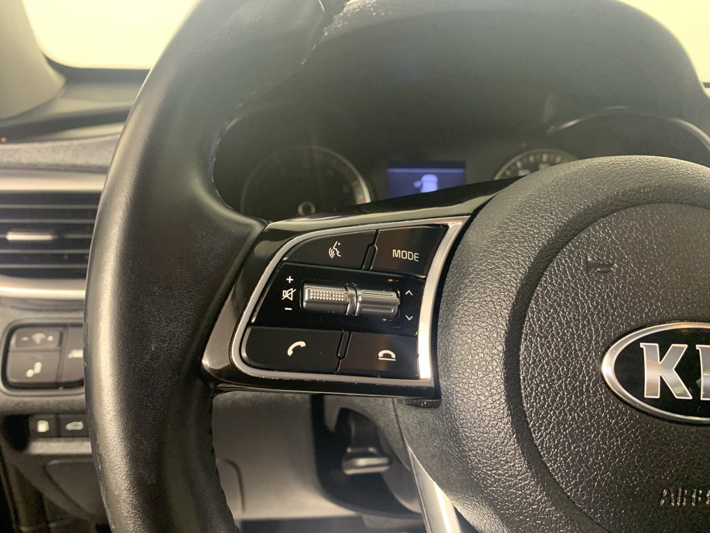 Used 2019 Kia Optima EX image 19