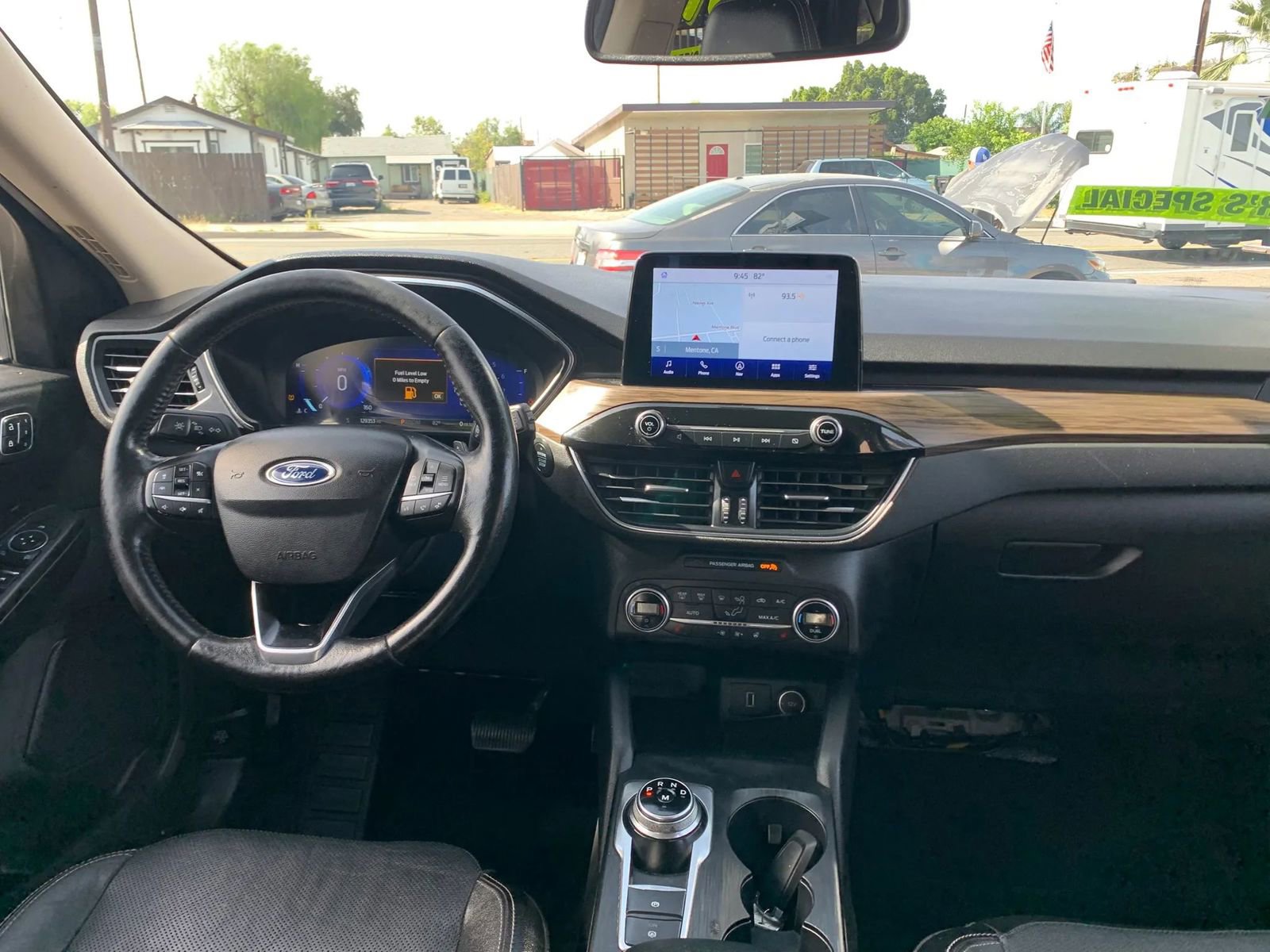 Used 2020 Ford Escape Titanium image 12