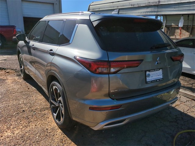 Used 2022 Mitsubishi Outlander SEL image 5