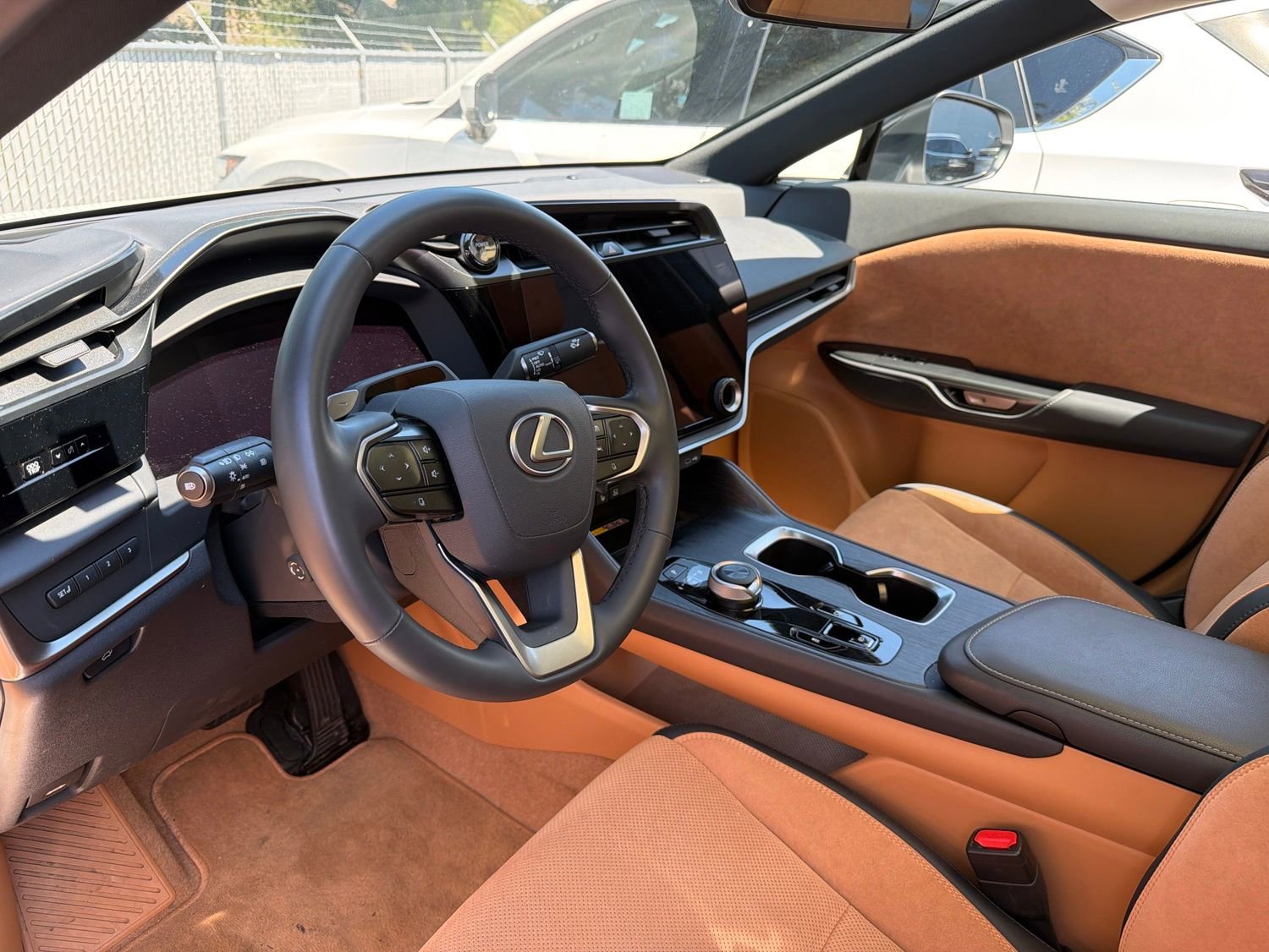 Used 2025 Lexus RZ 300e w/ Accessory Package (Z1) FWD image 9
