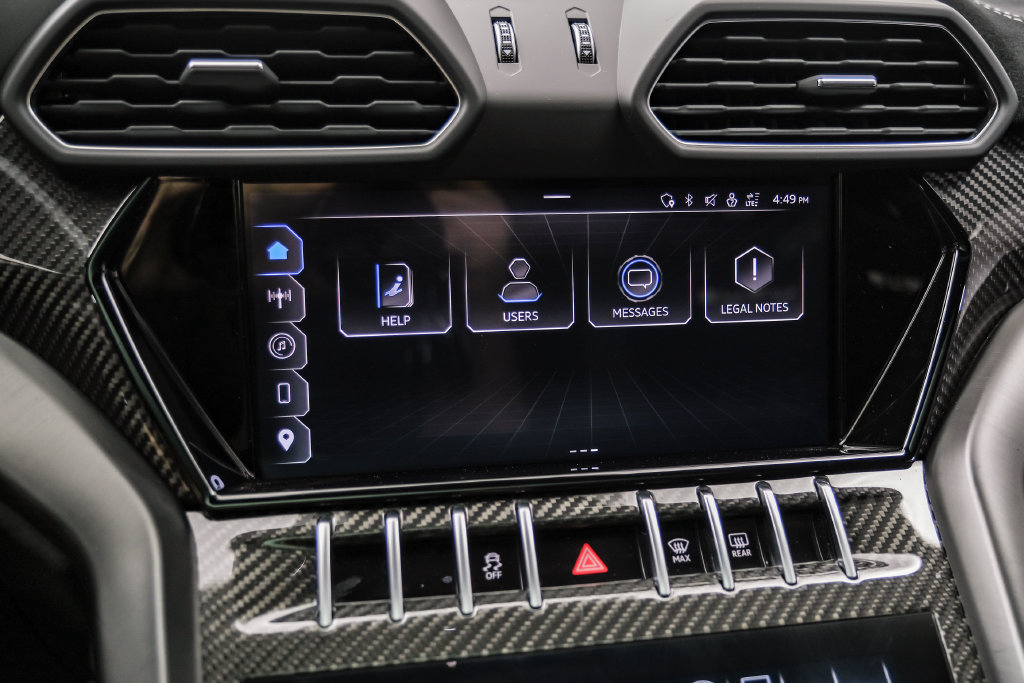 Used 2023 Lamborghini Urus Performante AWD/4WD image 29