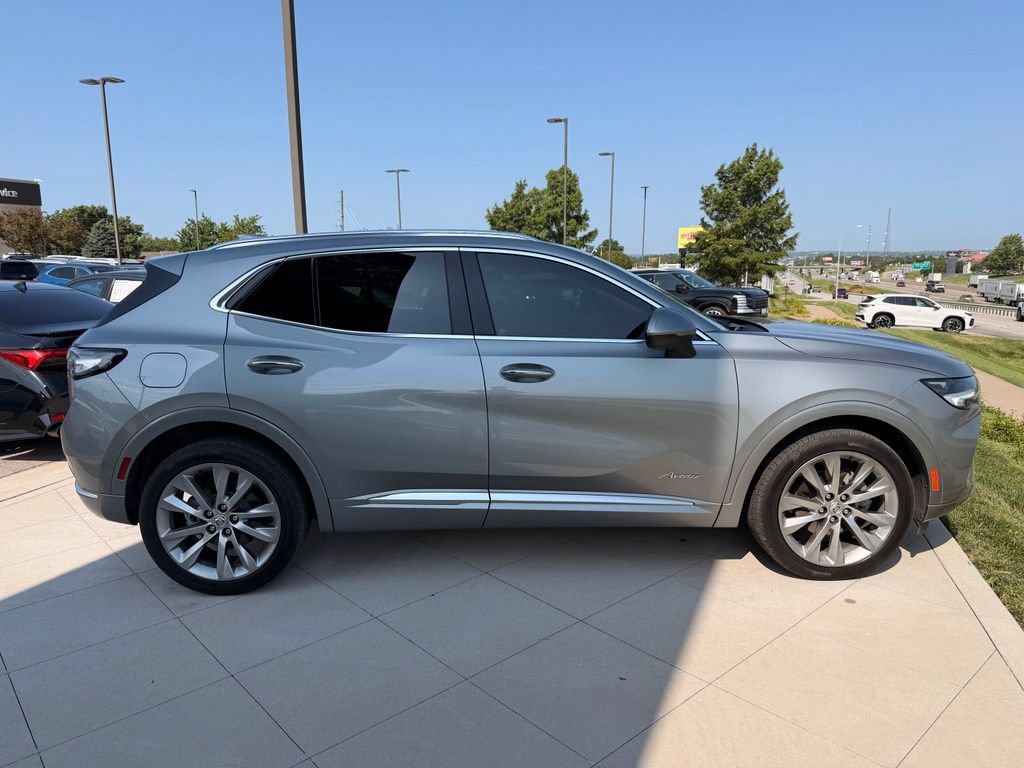 Used 2023 Buick Envision Avenir AWD/4WD image 10