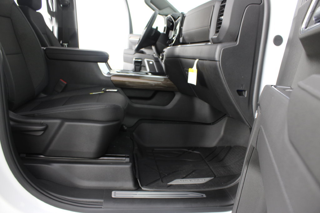 New 2026 Chevrolet Silverado 1500 RST w/ Redline Edition AWD/4WD image 20